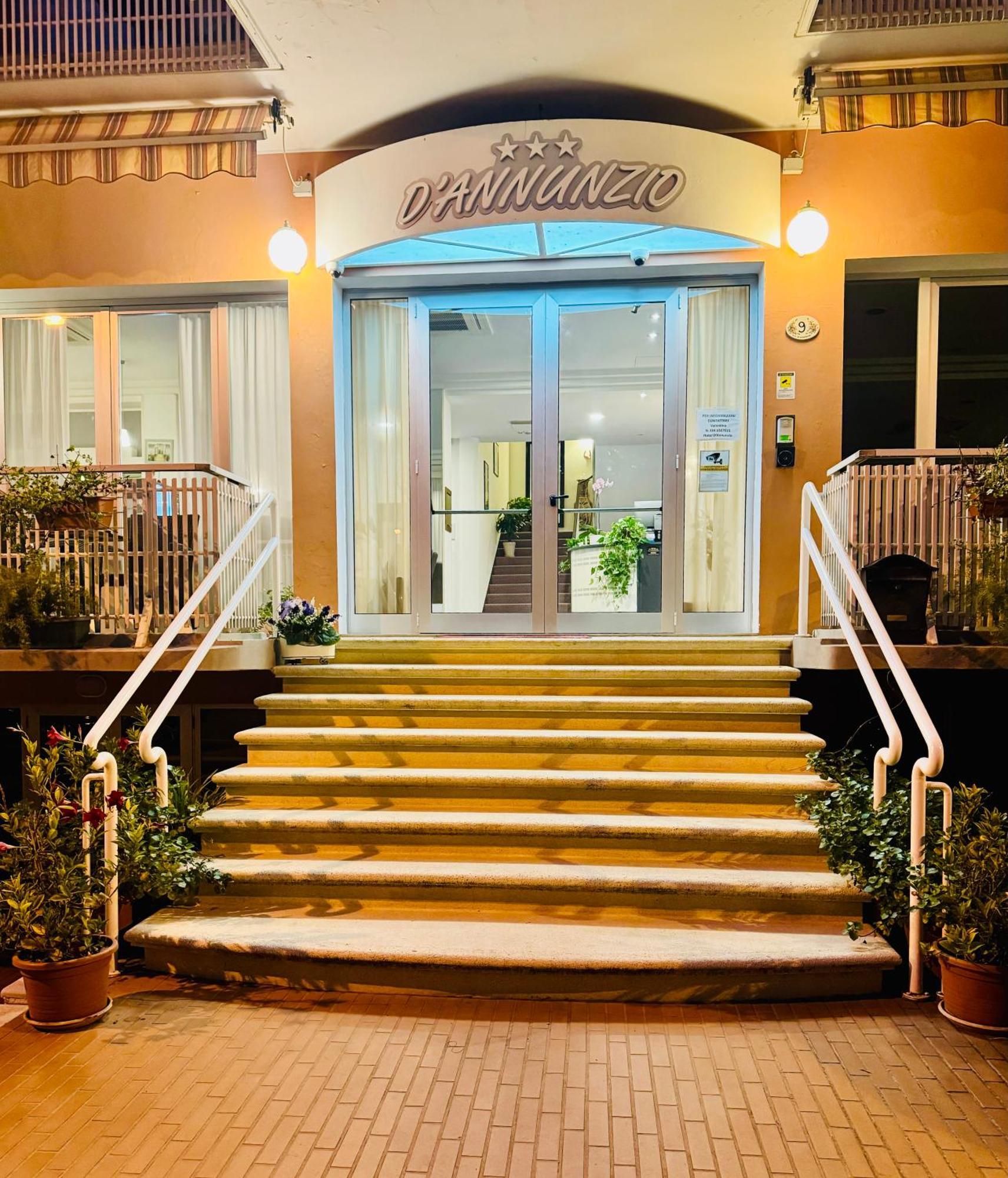 Hotel D'Annunzio 卡托利卡 外观 照片